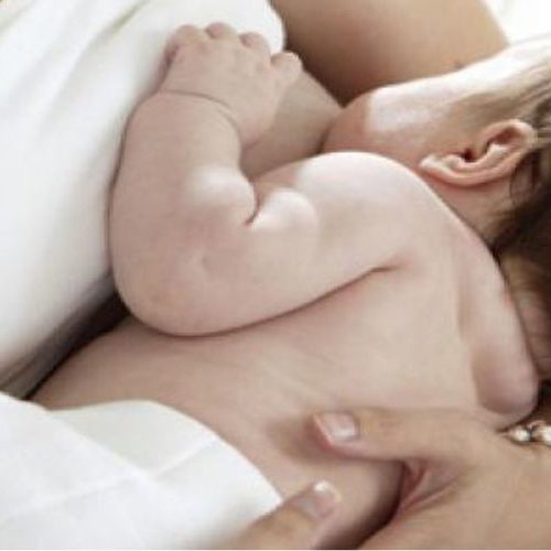 Εντυπωσιακή αύξηση των αποθεμάτων μητρικού γάλακτος στο νοσοκομείο “Έλενα Βενιζέλου”