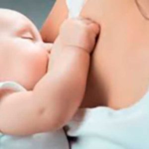 Ο θηλασμός προσφέρει μακροχρόνια προστασία στα μωρά
